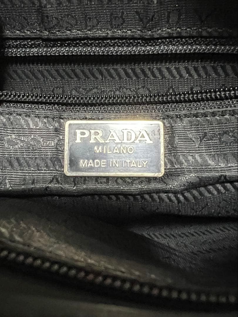 【紺】PRADA ヴィンテージ 黒 ナイロンバッグ