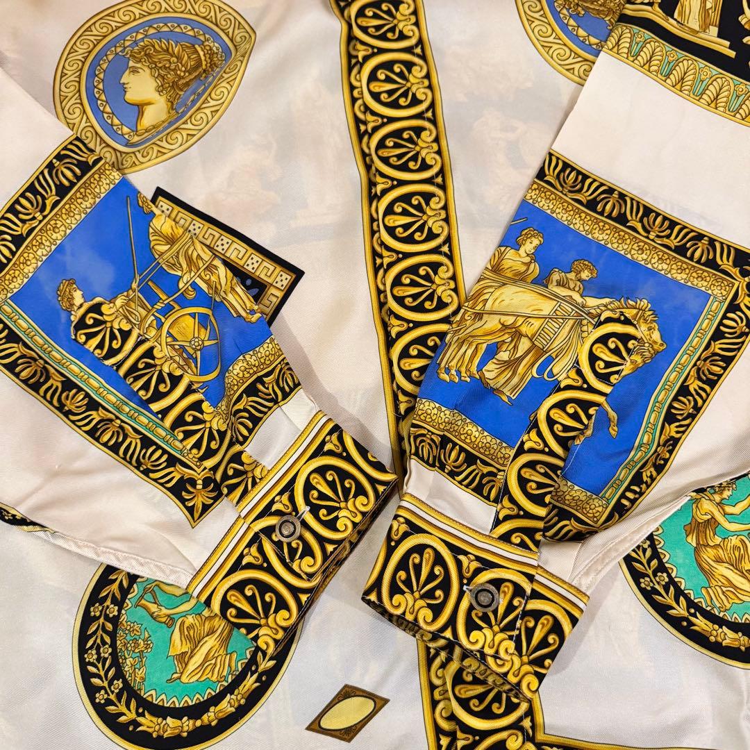 ヴェルサーチ V2 by versace 総柄シルクシャツ