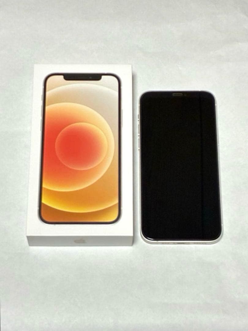 iPhone12 本体　ホワイト　128GB
