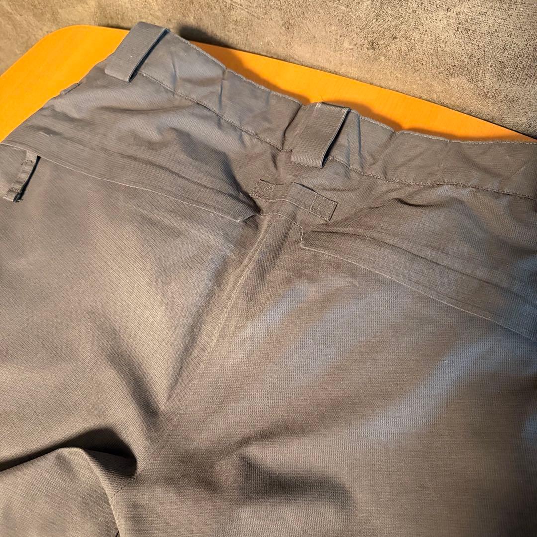 686 GORE-TEX GT スノーパンツ メンズ M
