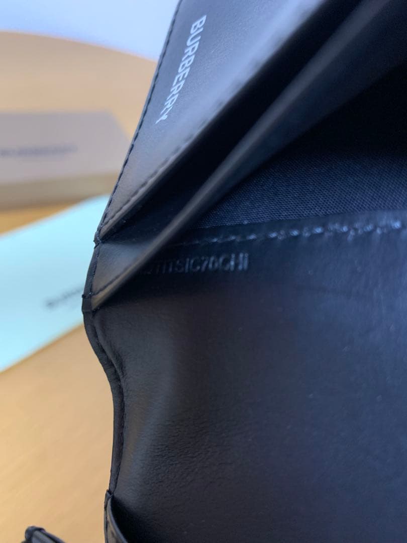 未使用　バーバリー財布