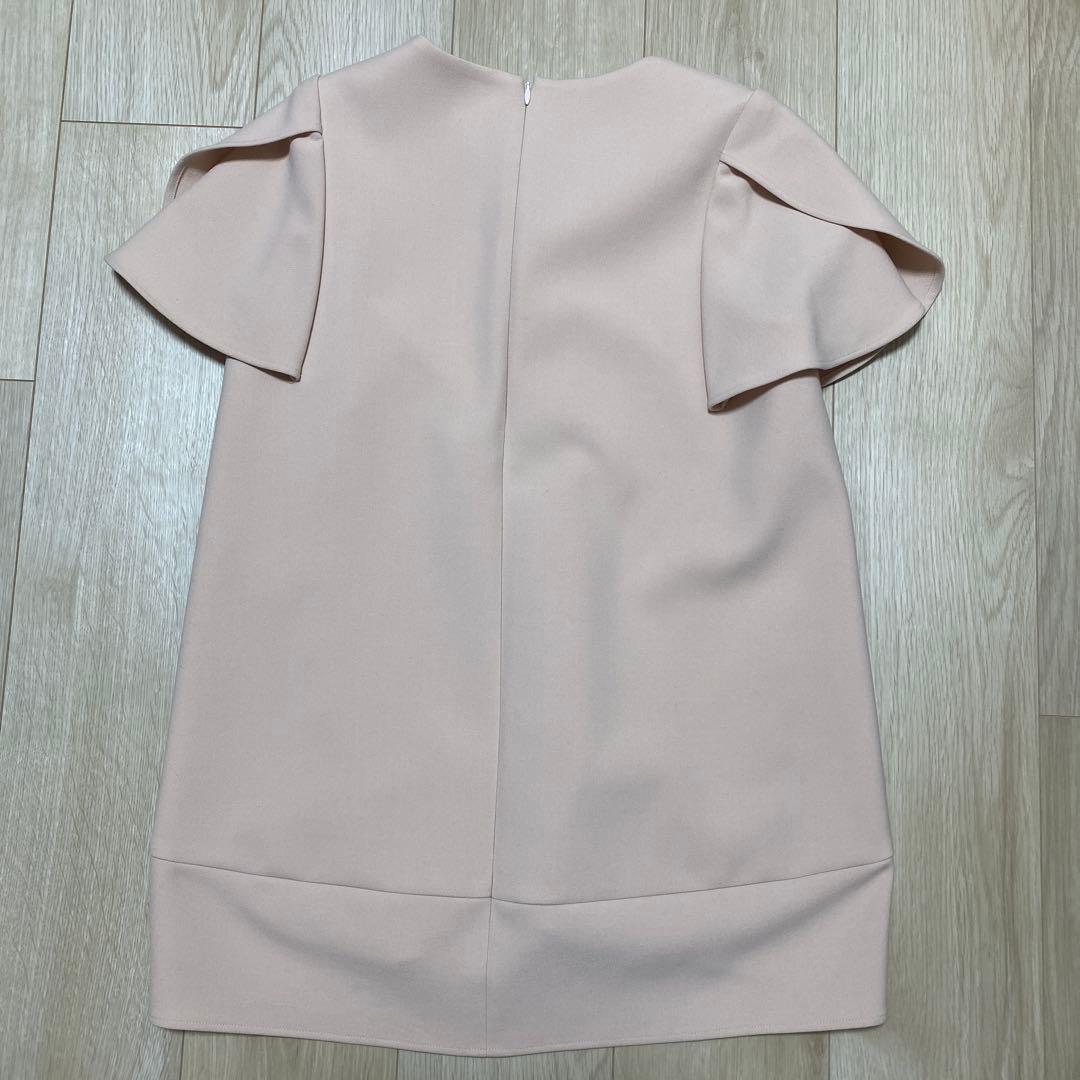 YOKOCHAN パールフリルトップス