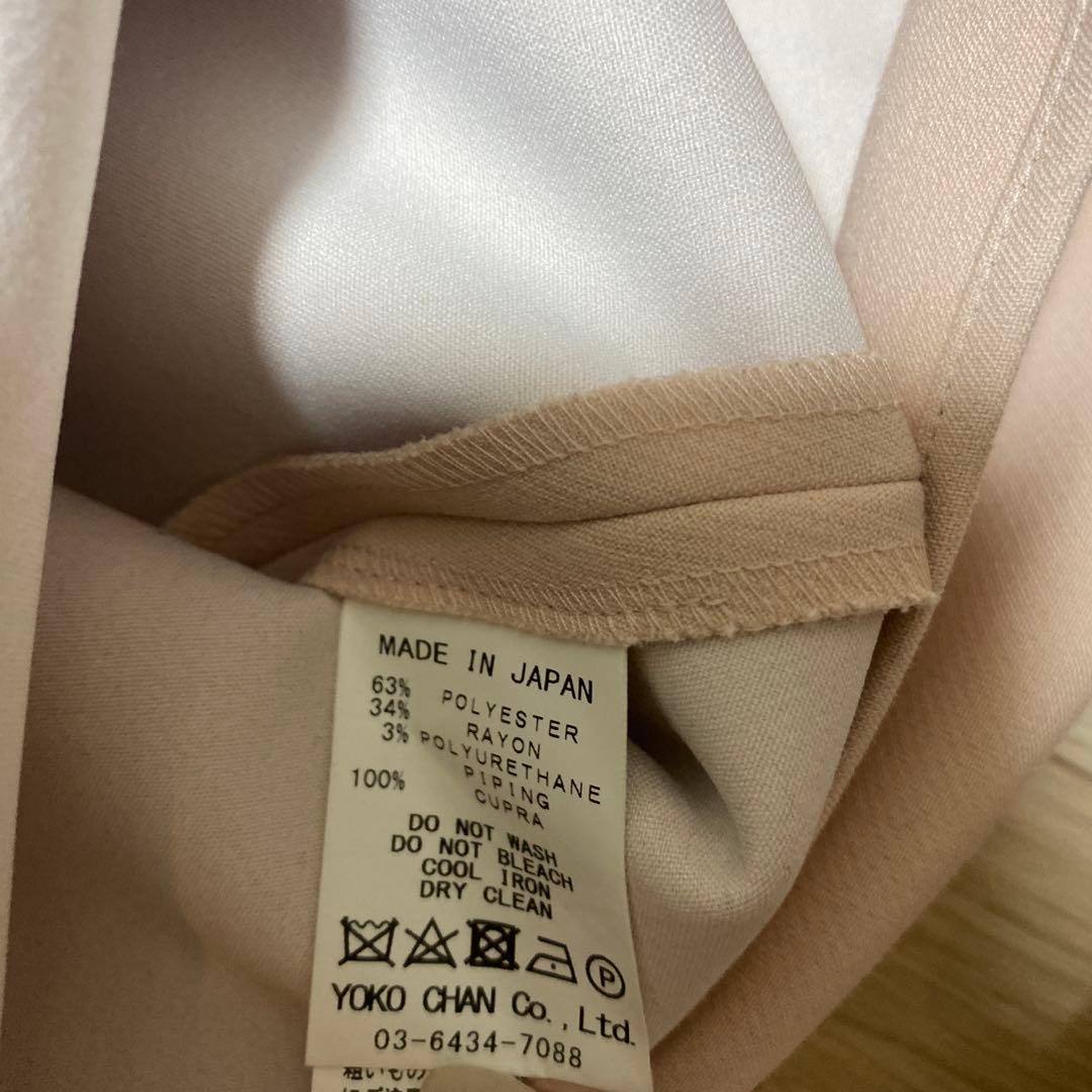 YOKOCHAN パールフリルトップス