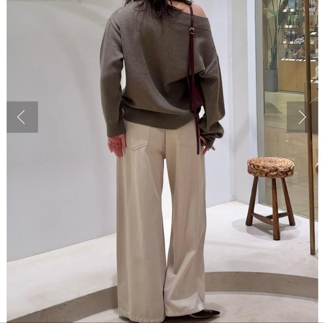 美品！ウィムガゼット　デニムタックパンツ