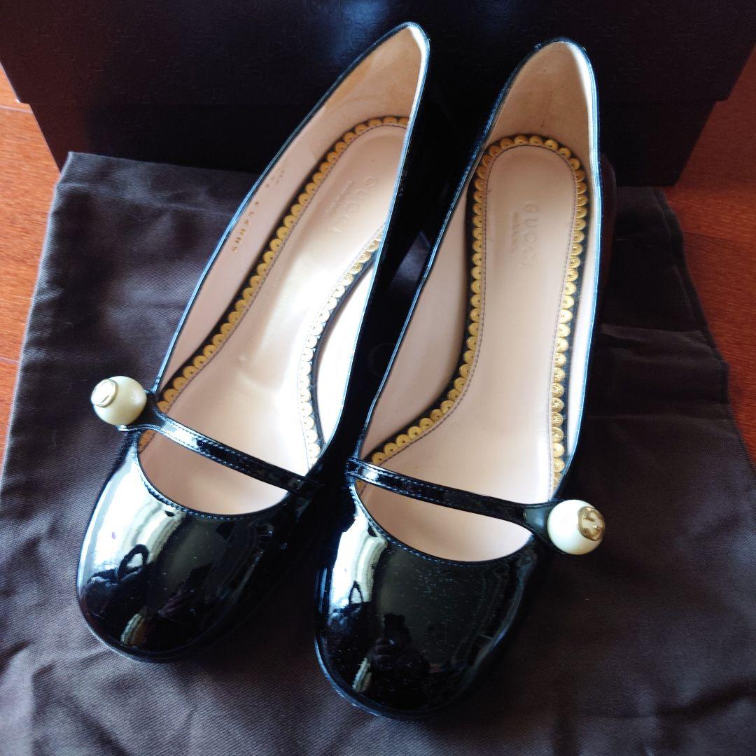 箱付美品　グッチGUCCI パテントレザーエナメル　GGパールパンプス　36.5