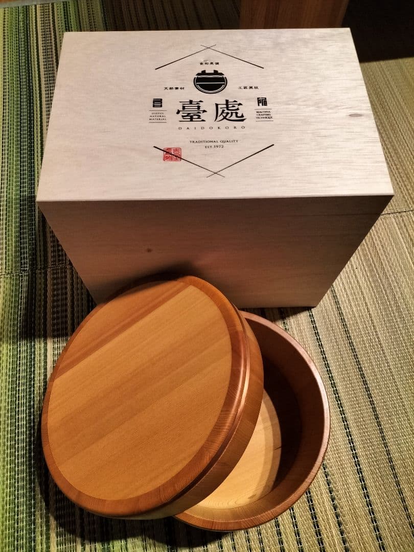 国産さわら使用、木製おひつ、お櫃　5合サイズ