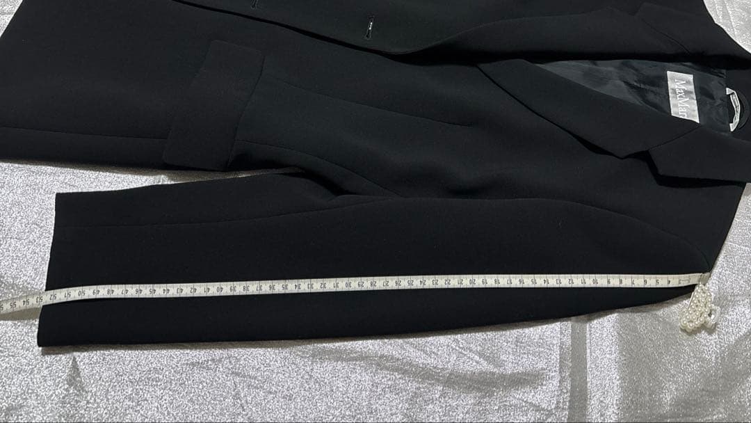 MaxMara ブラックビジネススーツ 上下セット