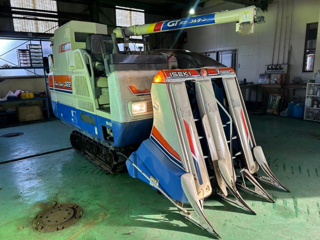 宮崎　イセキ 3条刈り　コンバイン オーガ　22馬力 HST パワステ 動画あり