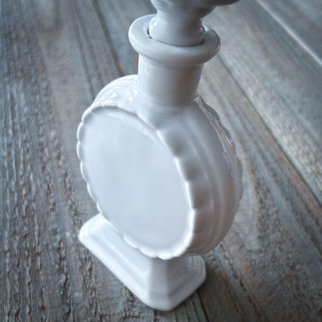 【訳あり】 パフュームボトル 白 陶器 フランス アンティーク