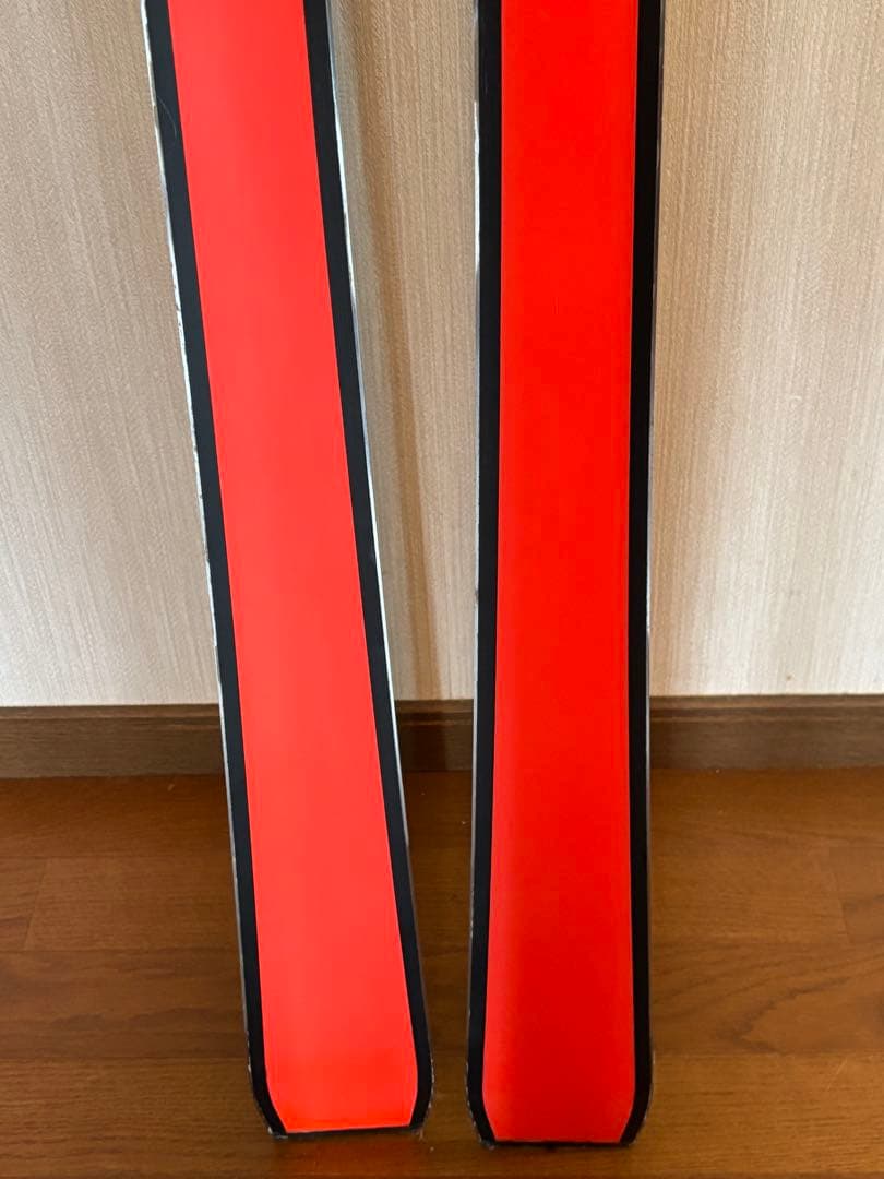 ATOMIC REDSTER 157cm SLスキー新品未使用　ビンディングなし
