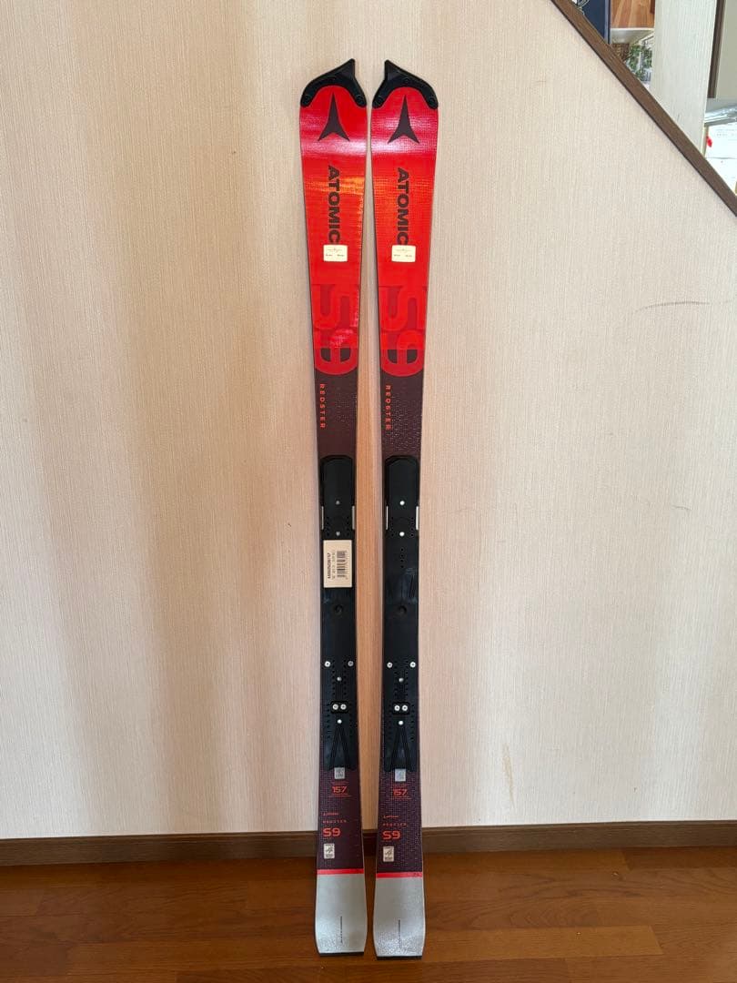 ATOMIC REDSTER 157cm SLスキー新品未使用　ビンディングなし
