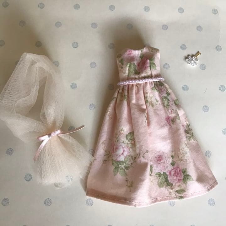 リカちゃんハンドメイド服ワンピースキラちゃん