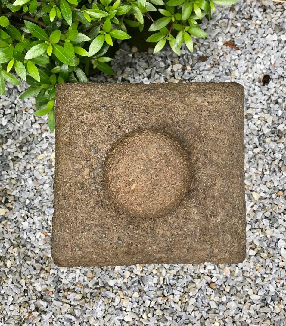 【天然石・坪庭灯篭・テラスベランダ灯篭・露地庭石灯篭】庭石オブジェ造園水石飾り石
