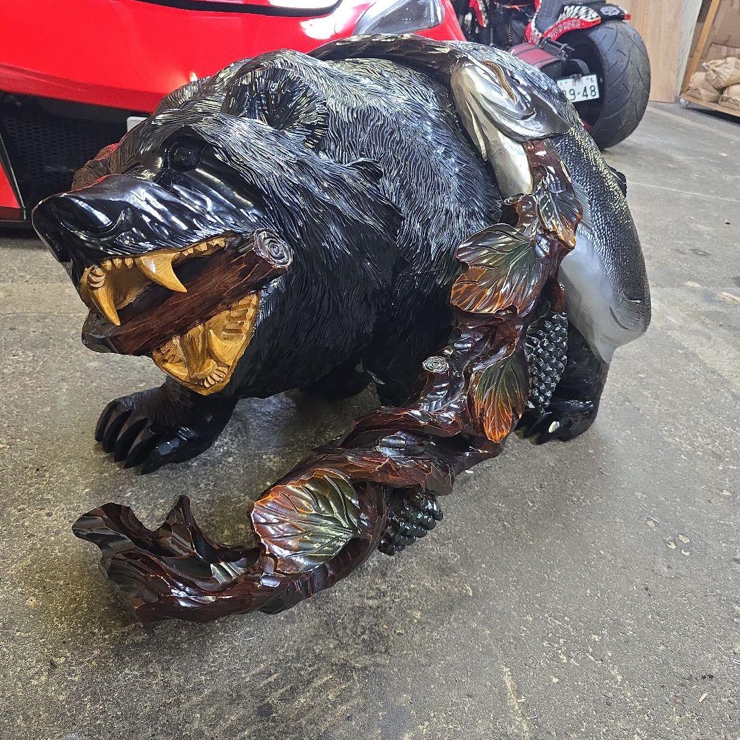 特大熊一刀彫置物