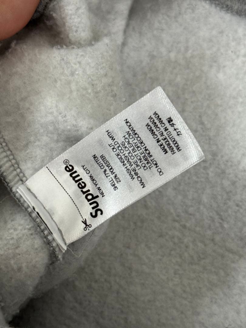 【即完売】 Supreme シュプリーム　スウェットパーカー　S グレー