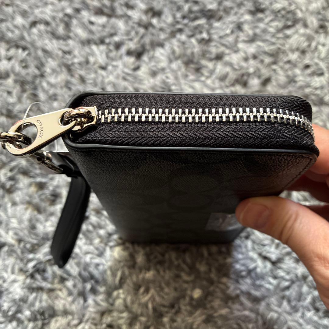 COACH コーチ 長財布　黒　ブラック　シグネチャー　新品未使用　ストラップ
