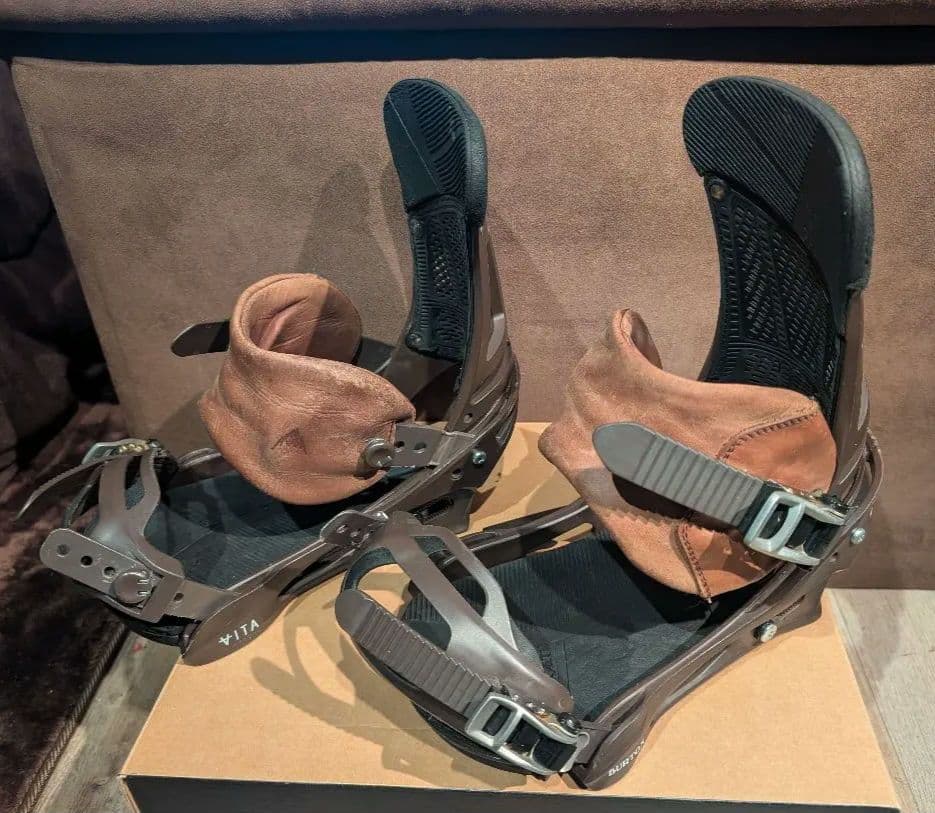 バートン マラビータレザー Re:Flex Мサイズ