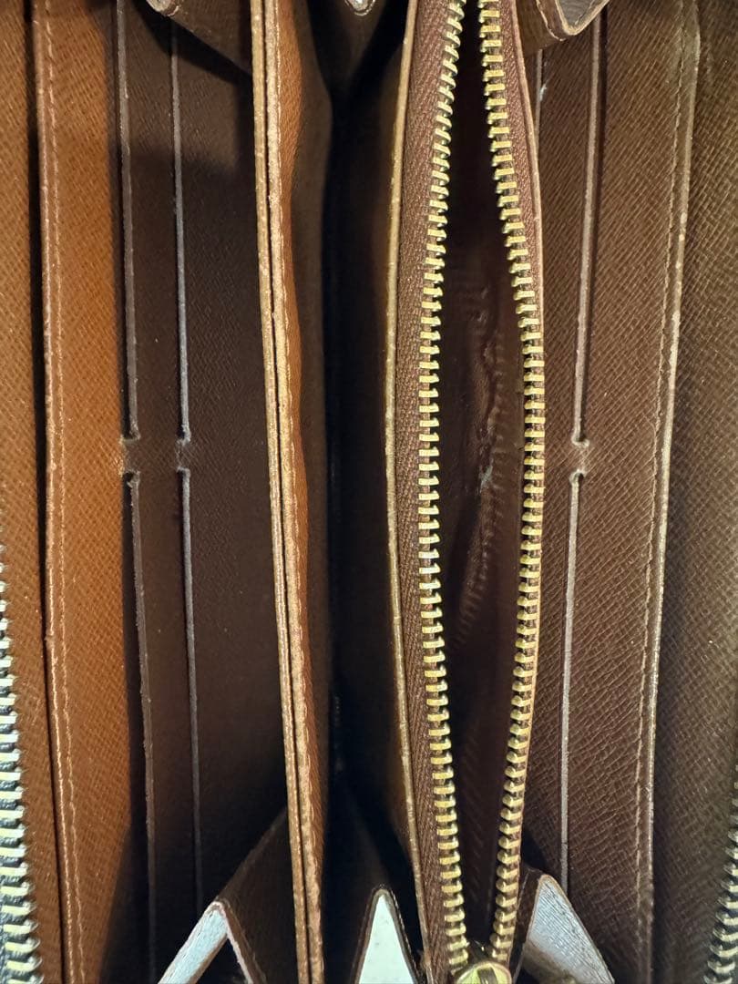 Louis Vuitton（ルイヴィトン）モノグラム ラウンドファスナー 長財布