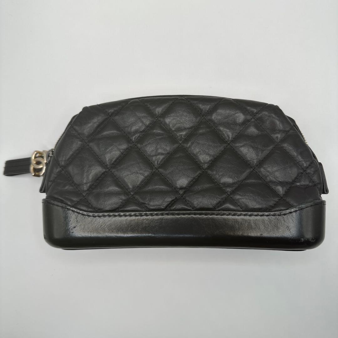 CHANEL マトラッセ　レザーポーチ　ブラック