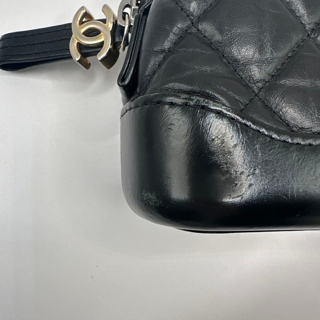 CHANEL マトラッセ　レザーポーチ　ブラック
