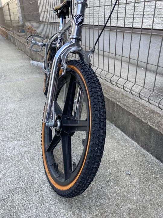 BMX 20インチ