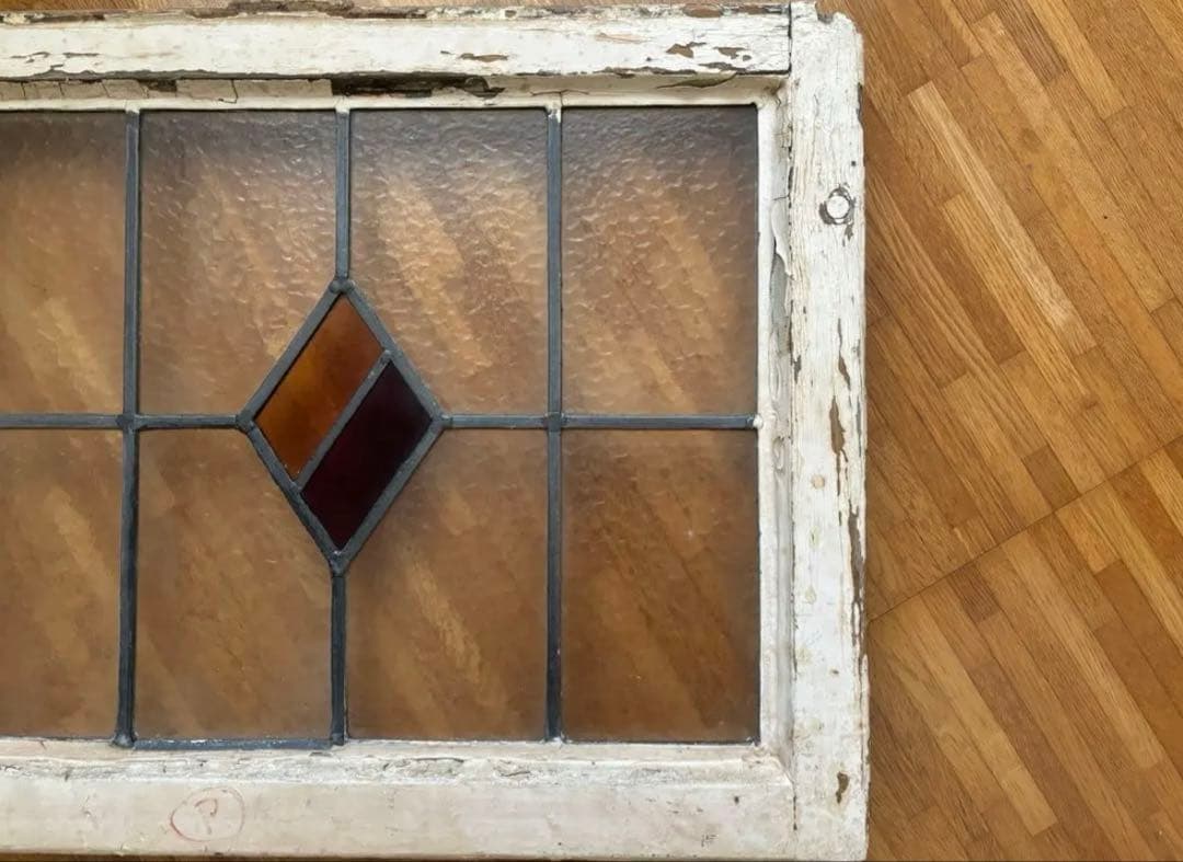 【最終価格】ステンドグラス ダイヤモンド型　窓枠 アンティーク　シャビーシック