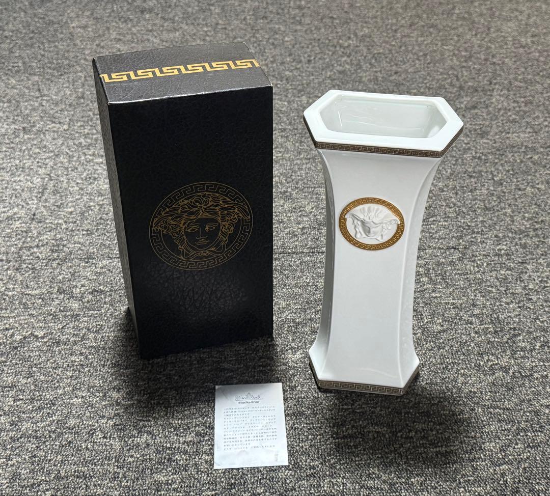 【極美品】 ヴェルサーチ 花瓶 ローゼンタール ゴルゴナ フローレロ