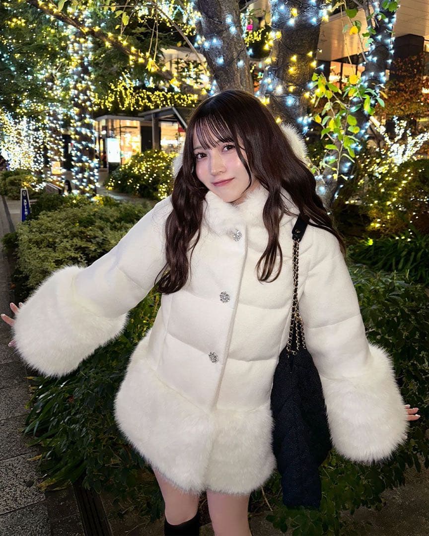 新品タグ付き Rady ファーフーディファイバーダウン オフホワイト S