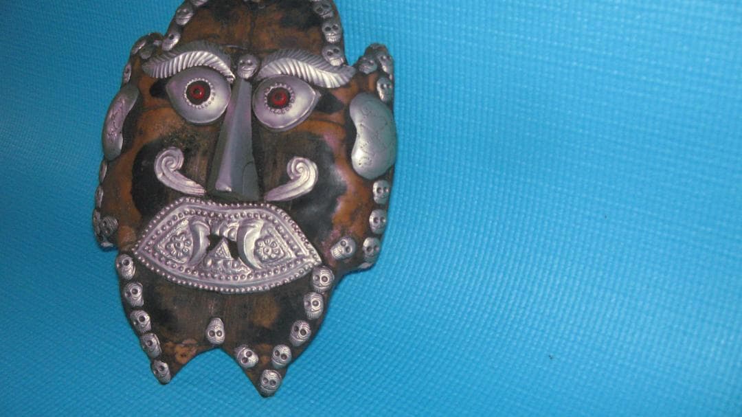 原産国不明亀甲髑髏装飾面