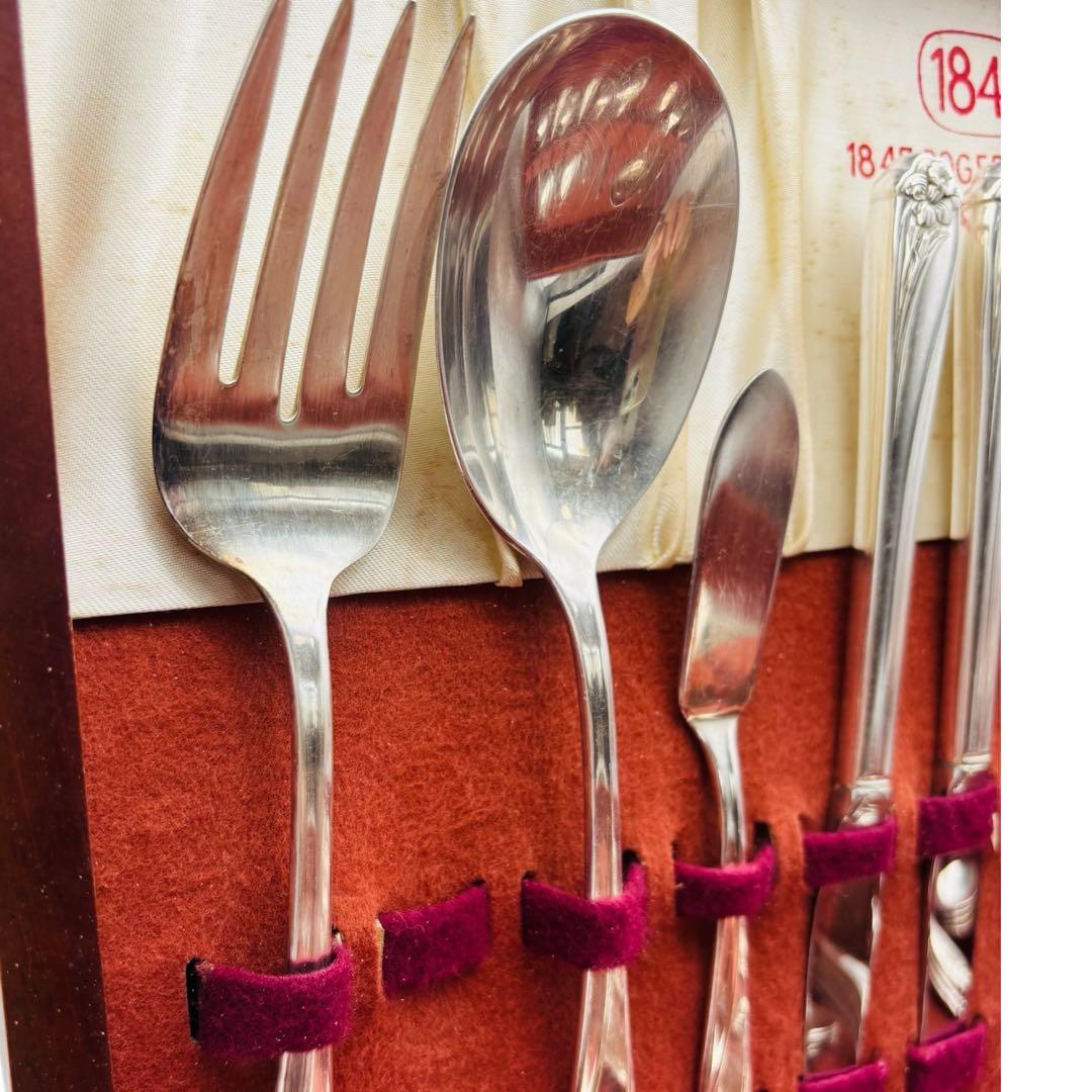 1847 Rogers Bros.カトラリーセット
