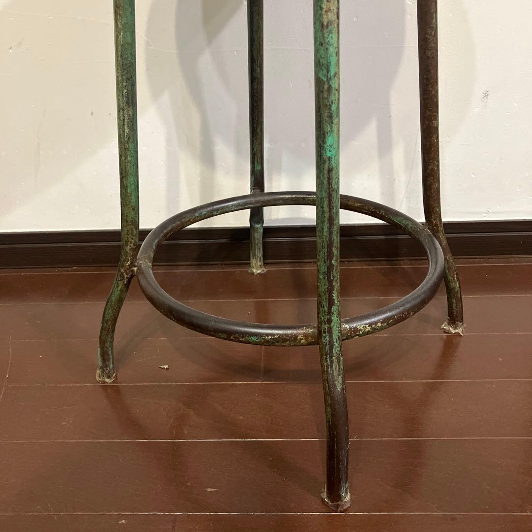 アンティーク アイアンスツール