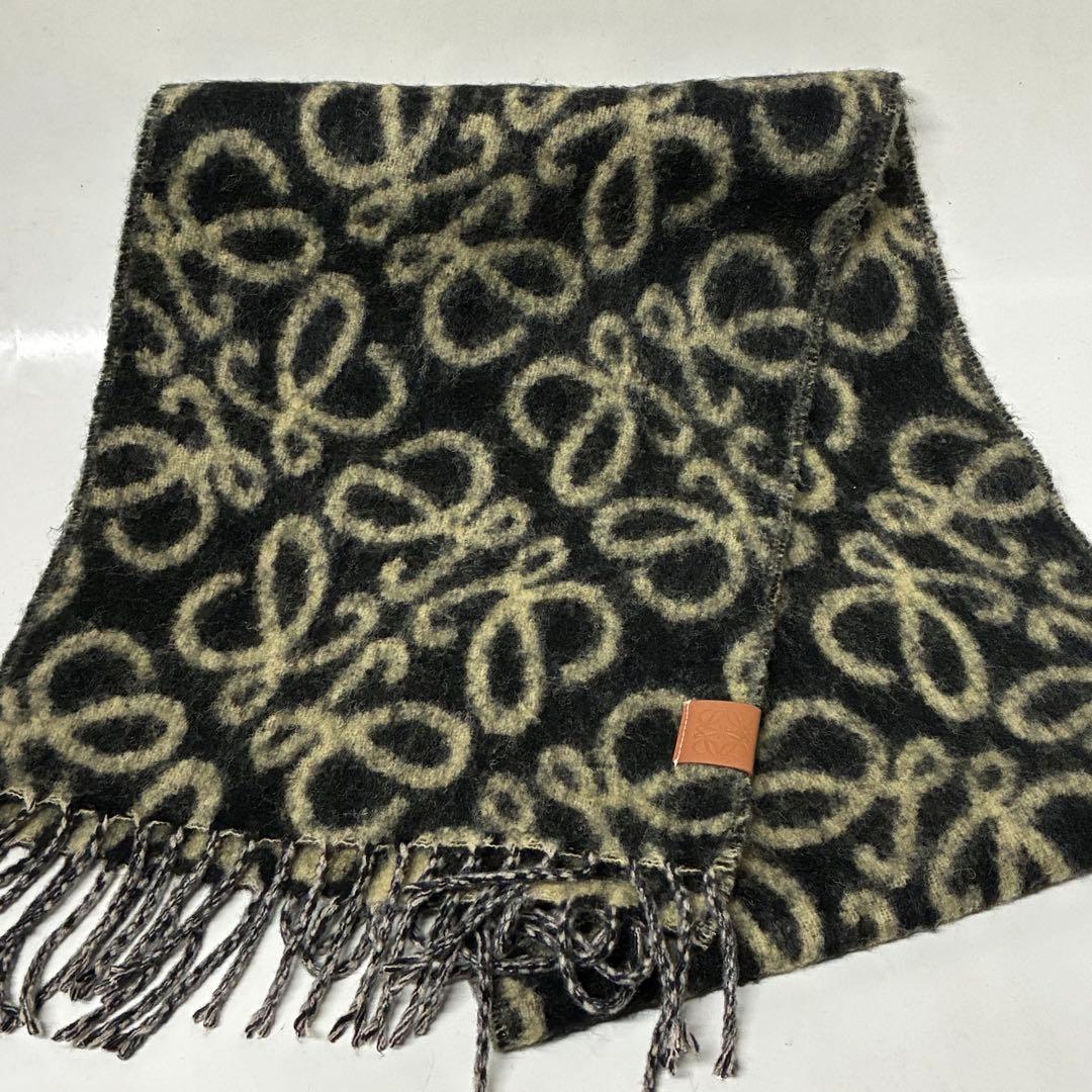 【LOEWE】アナグラム マフラー（アルパカ＆ウールブレンド）