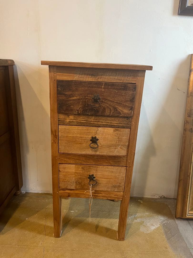 木製　チェスト