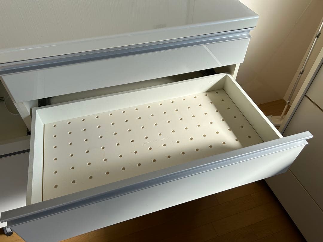 パモウナ　食器棚　ホワイト収納キャビネット キャスター付き 4引き出し