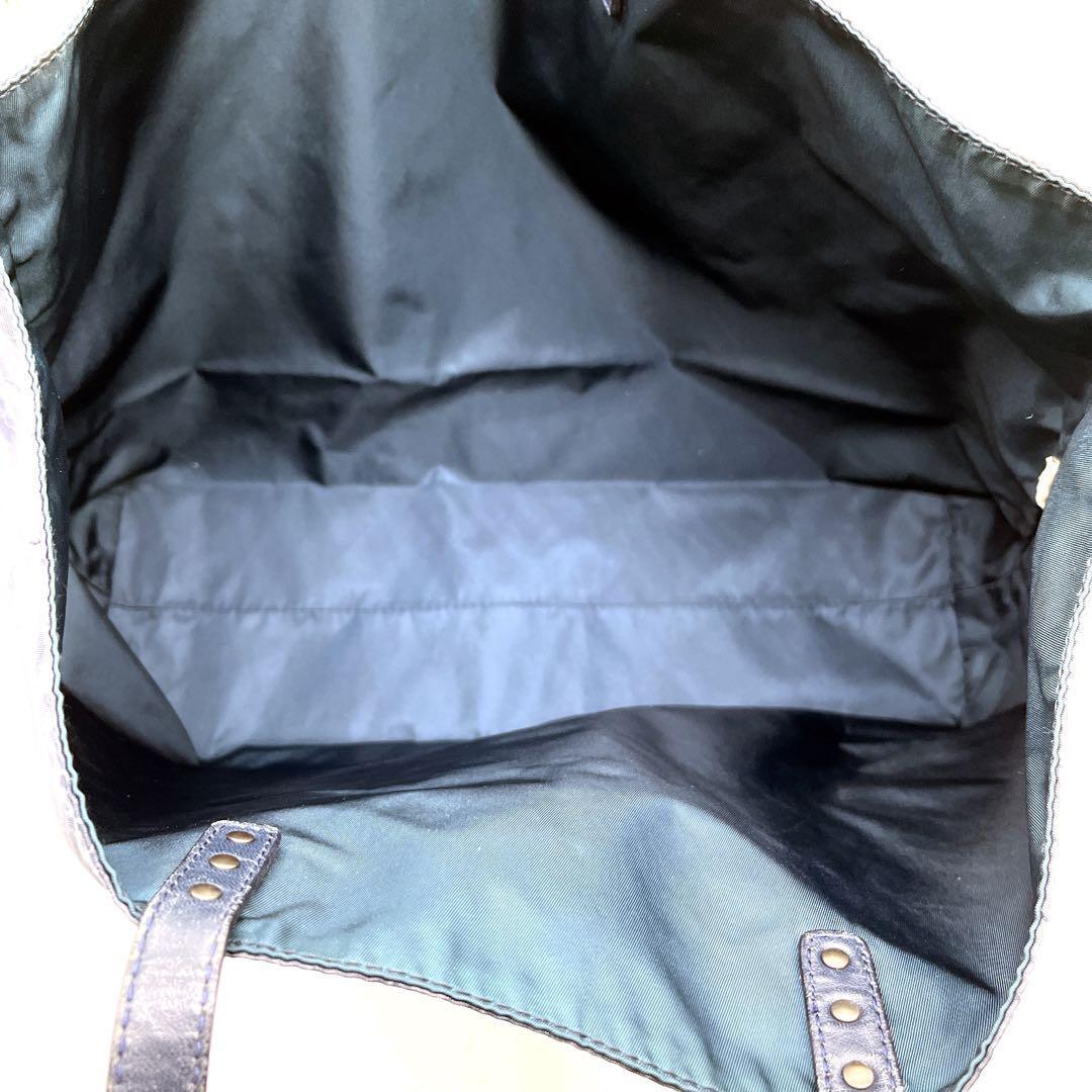 【美品】ボッテガヴェネタ イントレッチオリュージョン トートバック ネイビー 紺