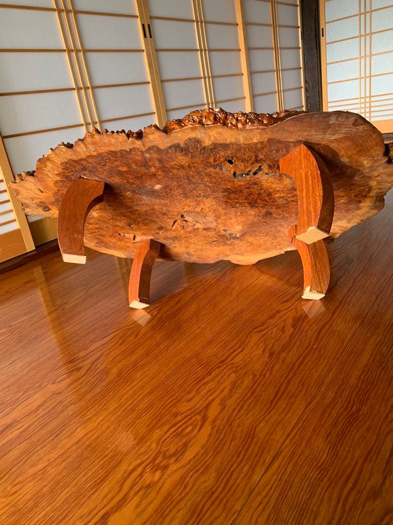 美しい木目が特徴 高級木材 天然木花梨花台 一枚板花梨瘤低座卓葡萄杢 無垢 希少
