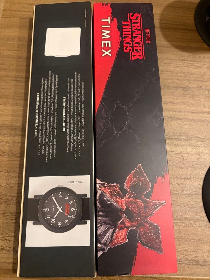 TIMEX STRANGER THINGS 腕時計