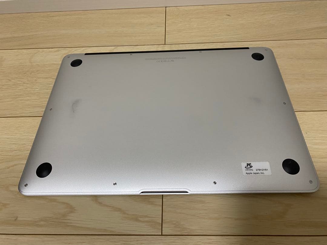 MacBook Air 2017 ジャンク品 内蔵SSD認識不可 電源OK
