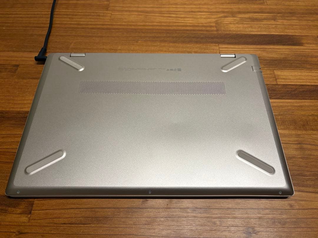 HP Pavilion i5-8250U 16GB Win11 ジャンク