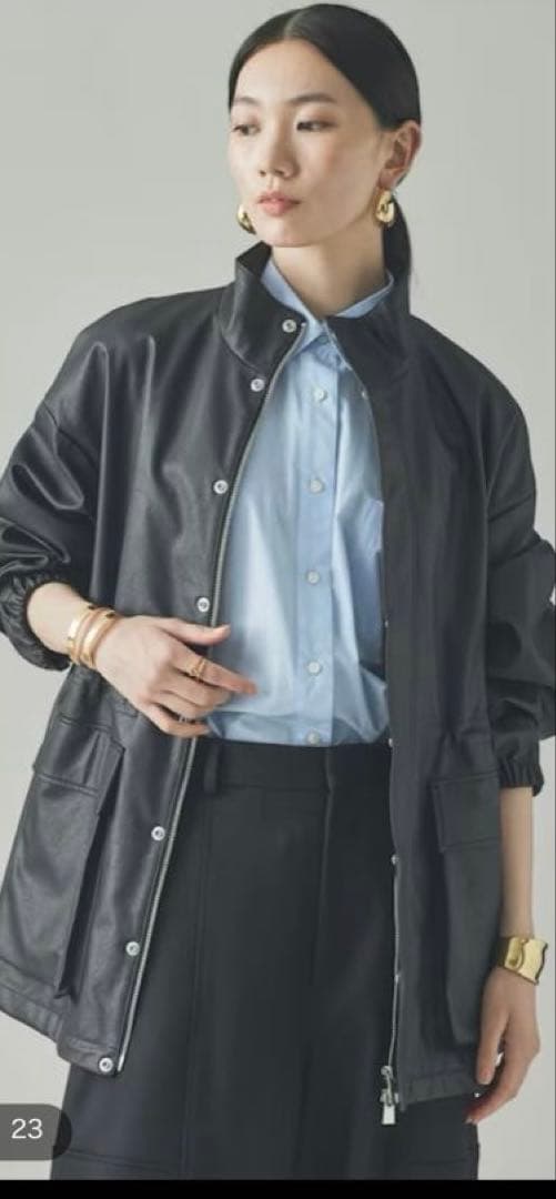 カレンソロジー　2025 AW ヴィンテージフェイクレザーコート