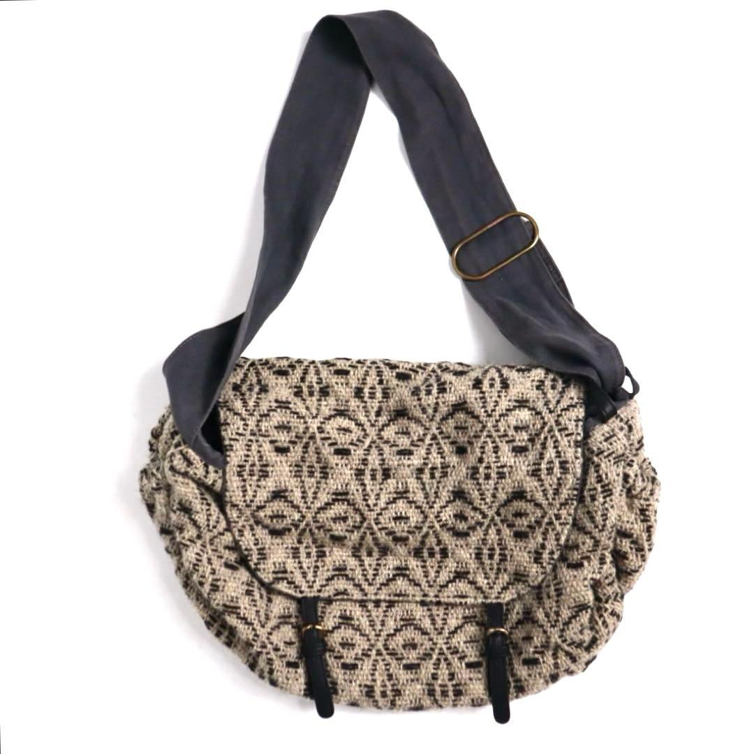 maria la rosa イタリア製 ウール メッセンジャーバッグ