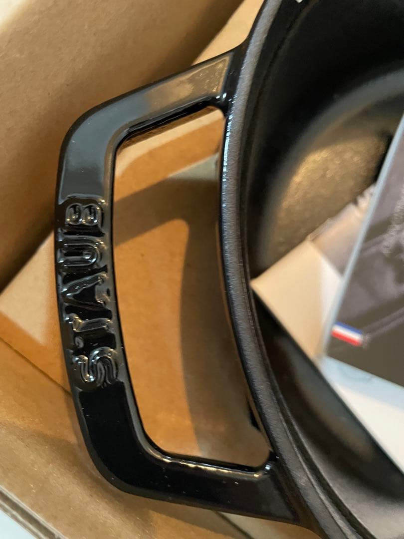新品　ストウブ　シャイニーブラック