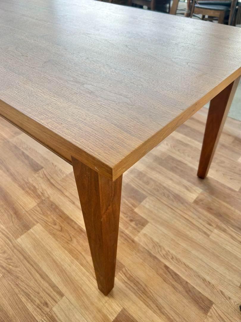 673 ニトリ エリル　ダイニングテーブル クラシック 150 木 リビング　b