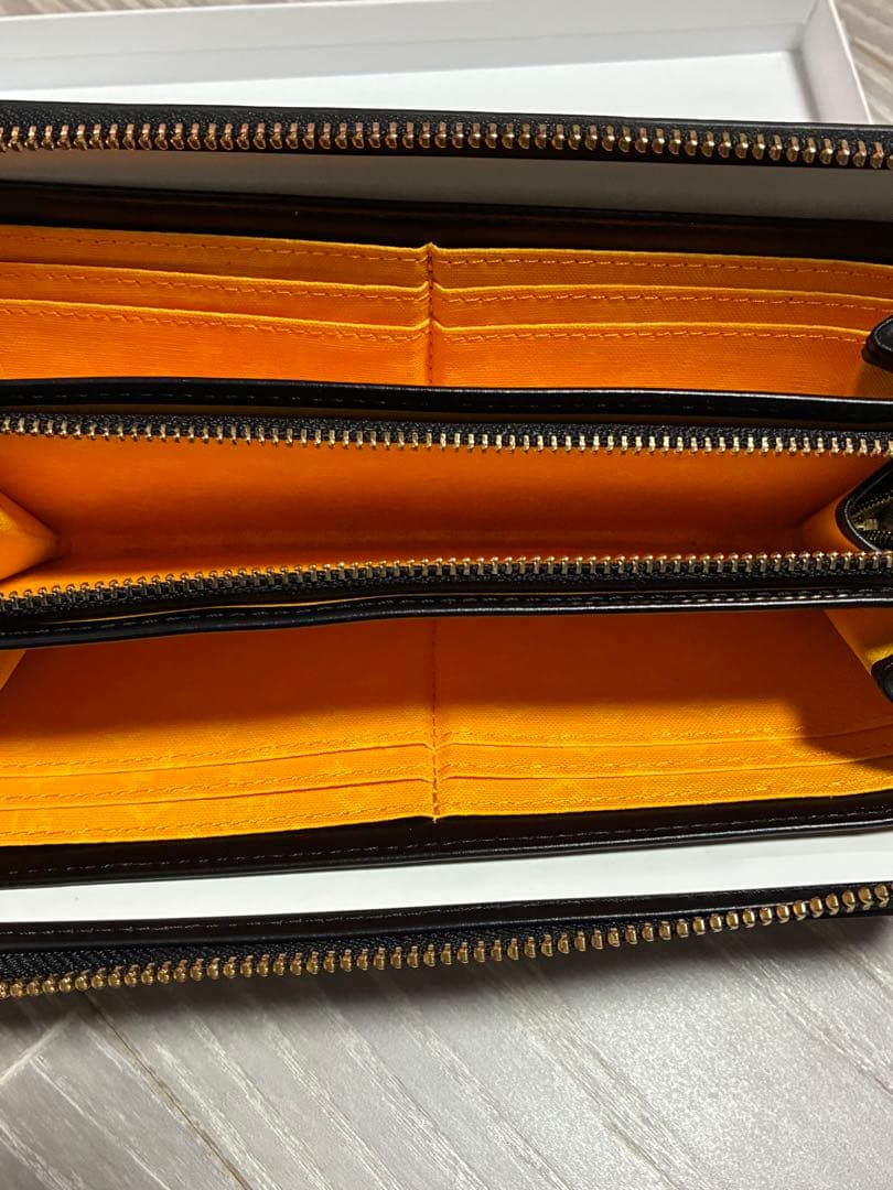 【箱付き】CASTELBAJAC カステルバジャック　長財布 本革　レザー