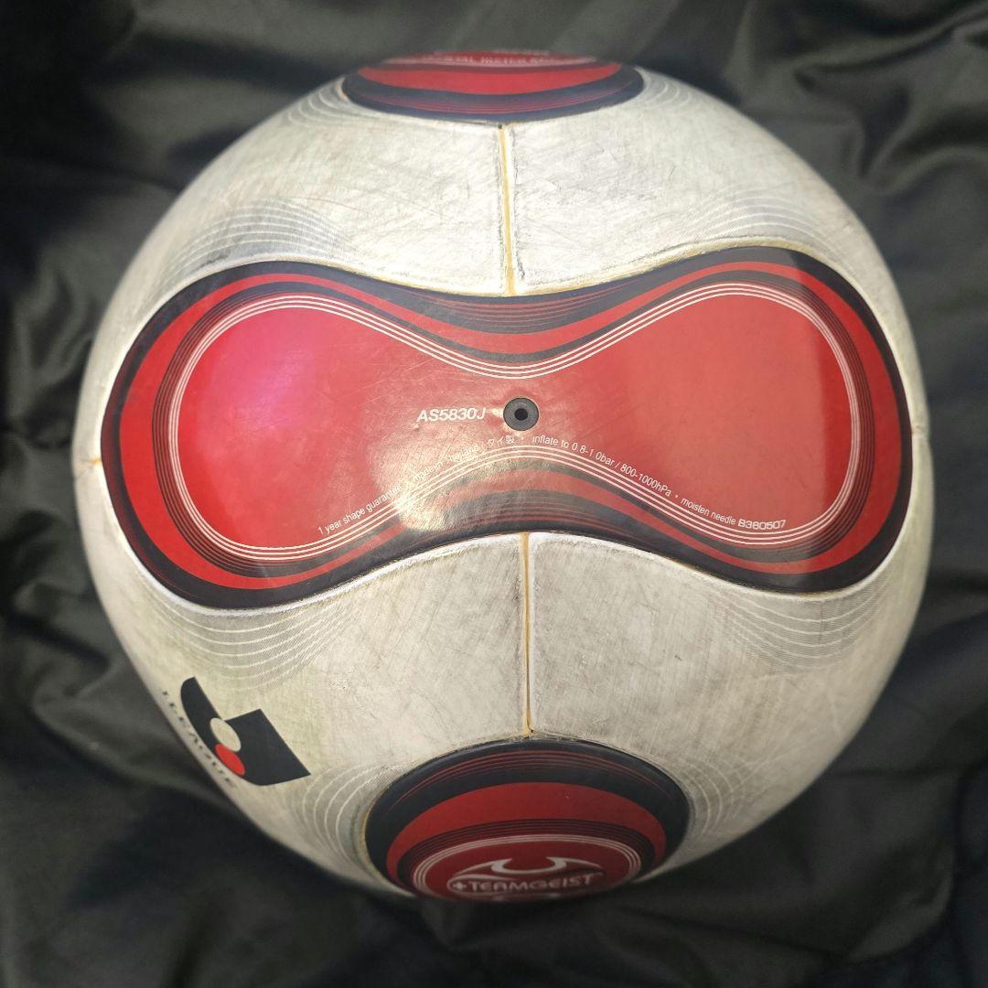 サッカーボール +TEAM GEIST