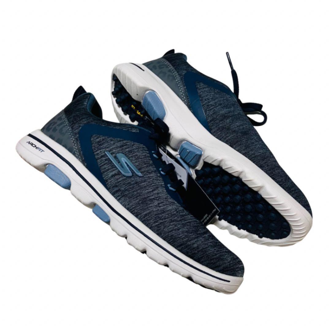 未使用　スケッチャーズ　GO GOLF WALK5 SLIP INS