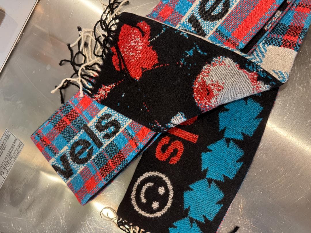 Vowels カシミヤブレンド スカーフ グラフィック ジャガード