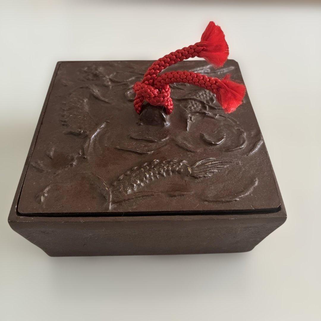 小物入れ　銅製　アンティーク