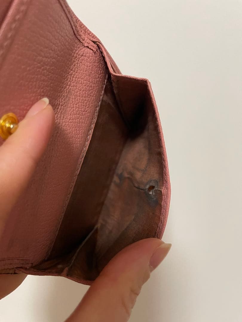 【値下げ】miumiu 二つ折り財布　ハート柄