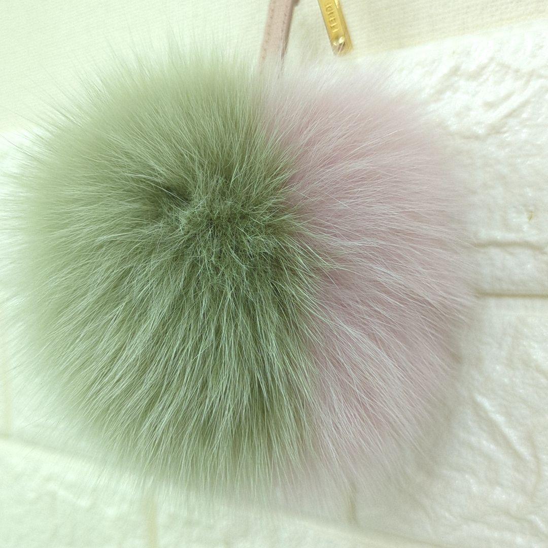 フェンディ FENDI キーホルダー チャーム ポンポン フォックスファー